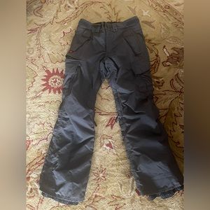 Snowboarding pants